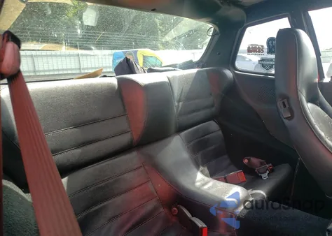 1985 Porsche 944 z USA, uszkodzony, nr VIN WP0AA0946FN455910